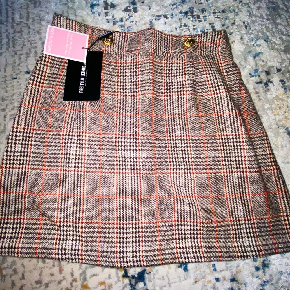 PLT PLAID SKIRT NWT